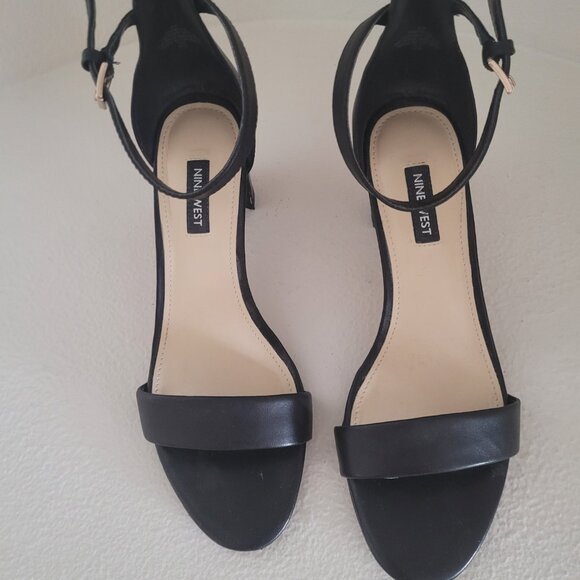 NINE WEST "PRUCE" BLOCK HEEL, BLACK LEATHER, ANKLE STRAP SANDAL, 8M - Picture 2 of 5